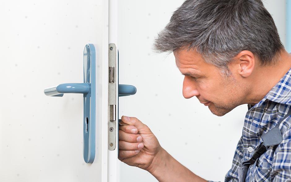 éxpérience nécessaire pour serrure porte blindée Lognes